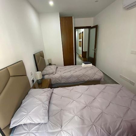 Gzira Two-Bedroom Apartment Esterno foto