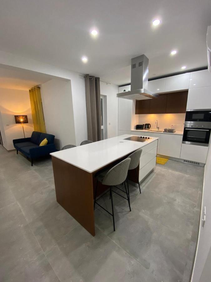 Gzira Two-Bedroom Apartment Esterno foto