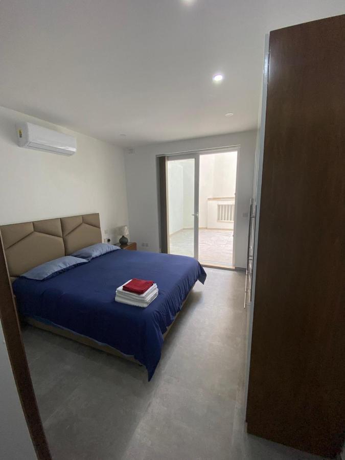Gzira Two-Bedroom Apartment Esterno foto